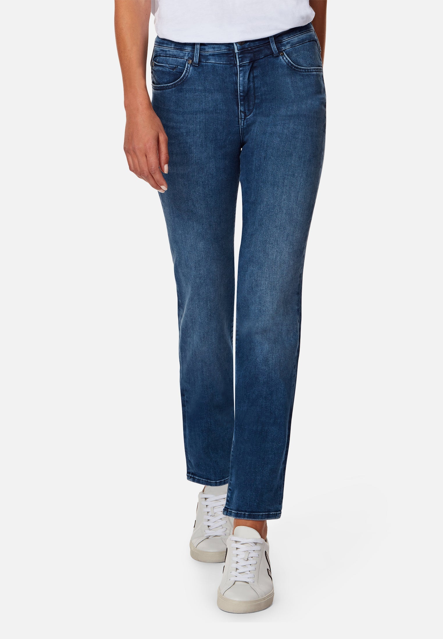 Kendra in Indigo Blue Sateen Str Jeans Mavi   